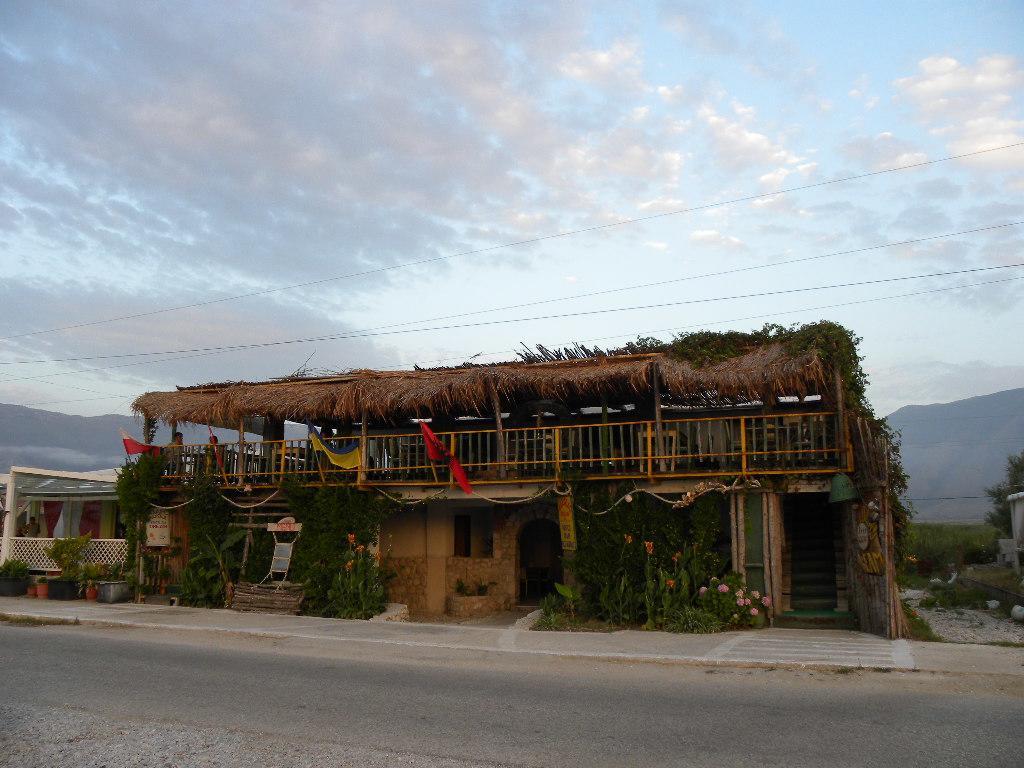 Maxola'S Dream Orikum Hotel Ngoại thất bức ảnh